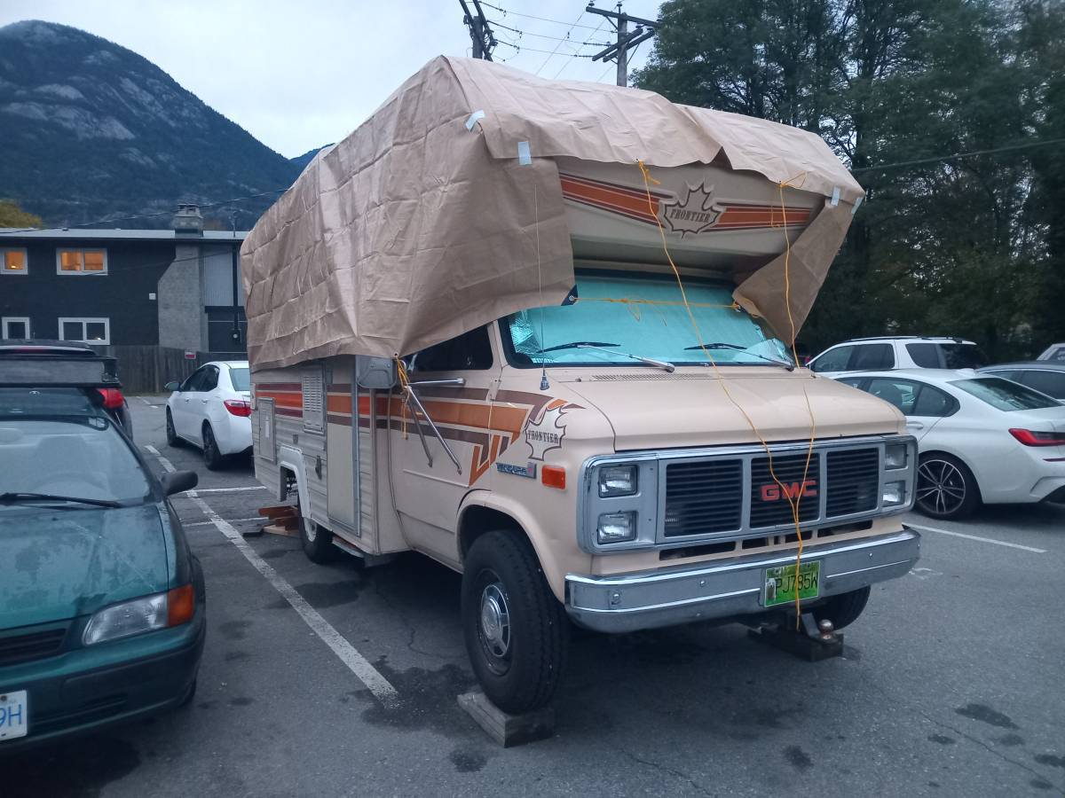 Gmc-frontier-1985-custom-11