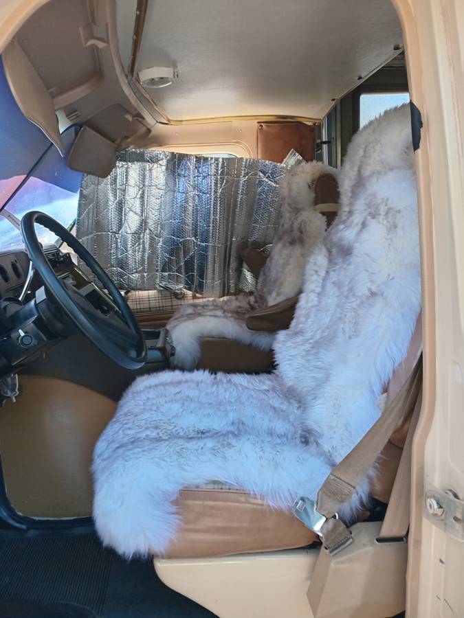 Gmc-frontier-1985-custom-13