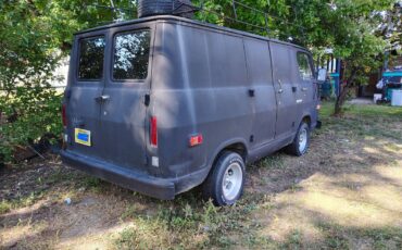 Gmc-handi-van-1969-black-1