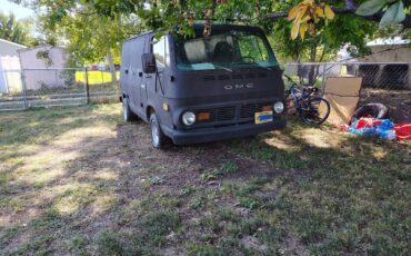 Gmc-handi-van-1969-black-2