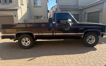 Gmc-high-sierra-2500-1985-brown-13