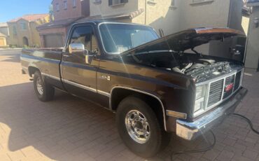 Gmc-high-sierra-2500-1985-brown-2