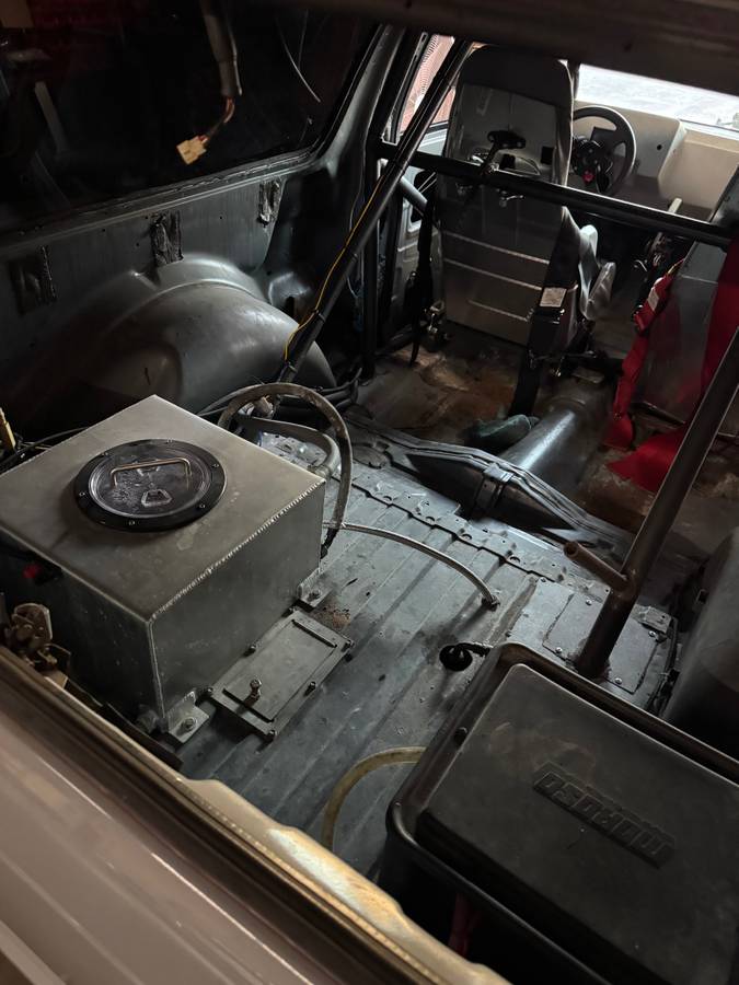 Gmc-jimmy-1988-grey-15