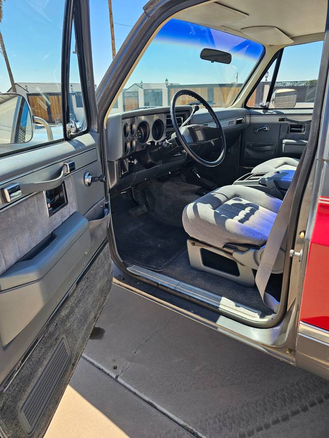 Gmc-jimmy-4x4-1987-red-5