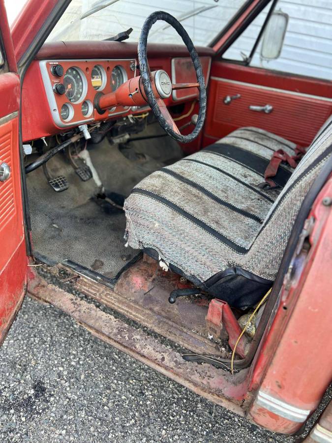Gmc-pickup-1968-red-3