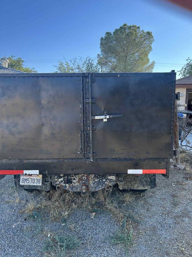 Gmc-r-conventional-1-ton-nominal-1989-white-1