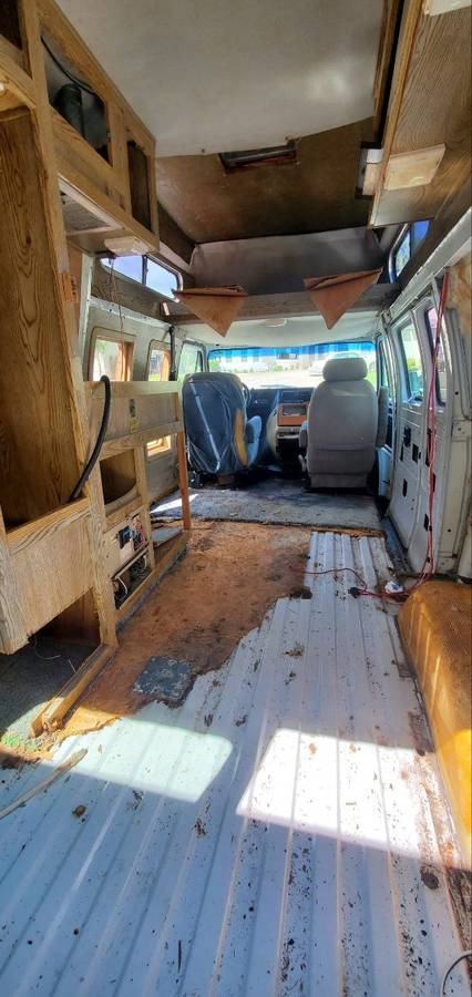 Gmc-rally-van-g2500-1988-white-7