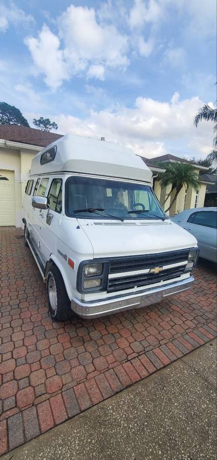 Gmc-rally-van-g2500-1988-white