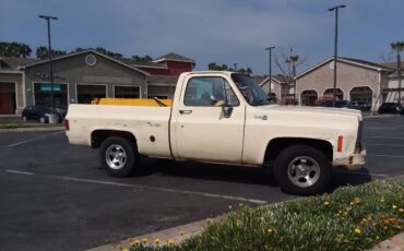 Gmc-sierra-15-1500-short-bed-1978-yellow-1