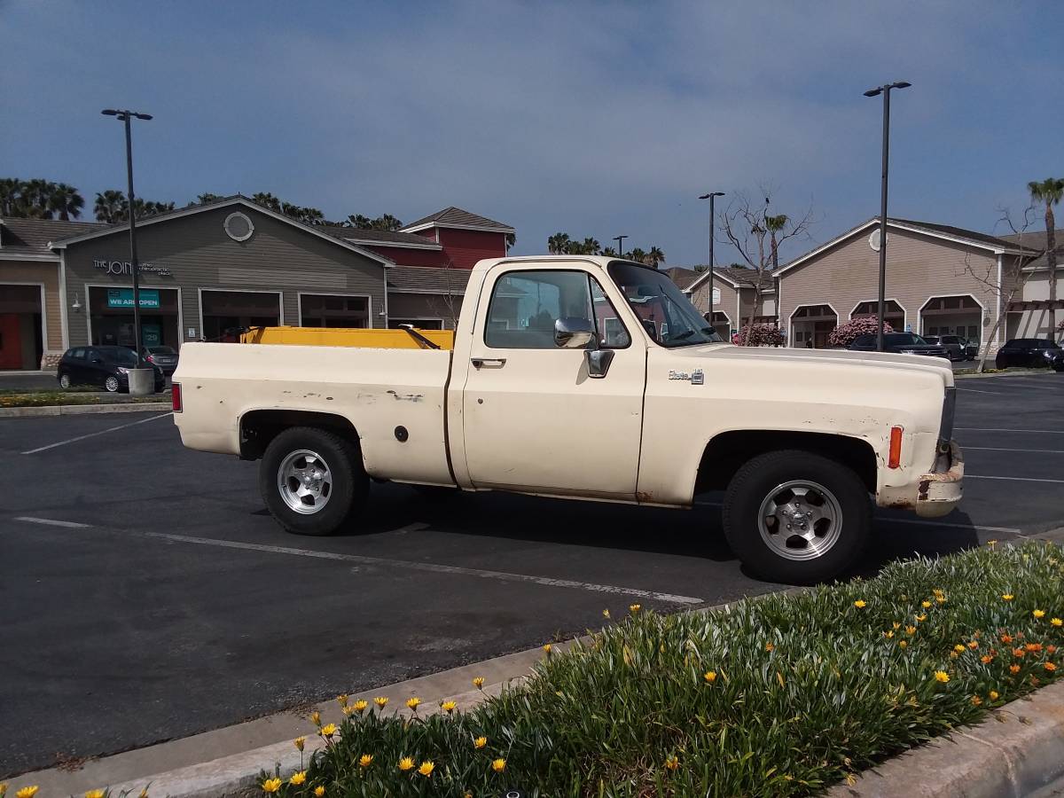 Gmc-sierra-15-1500-short-bed-1978-yellow-1