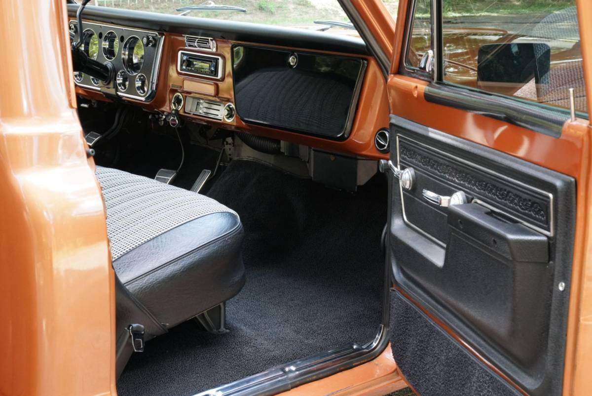 Gmc-sierra-1500-1972-brown-11