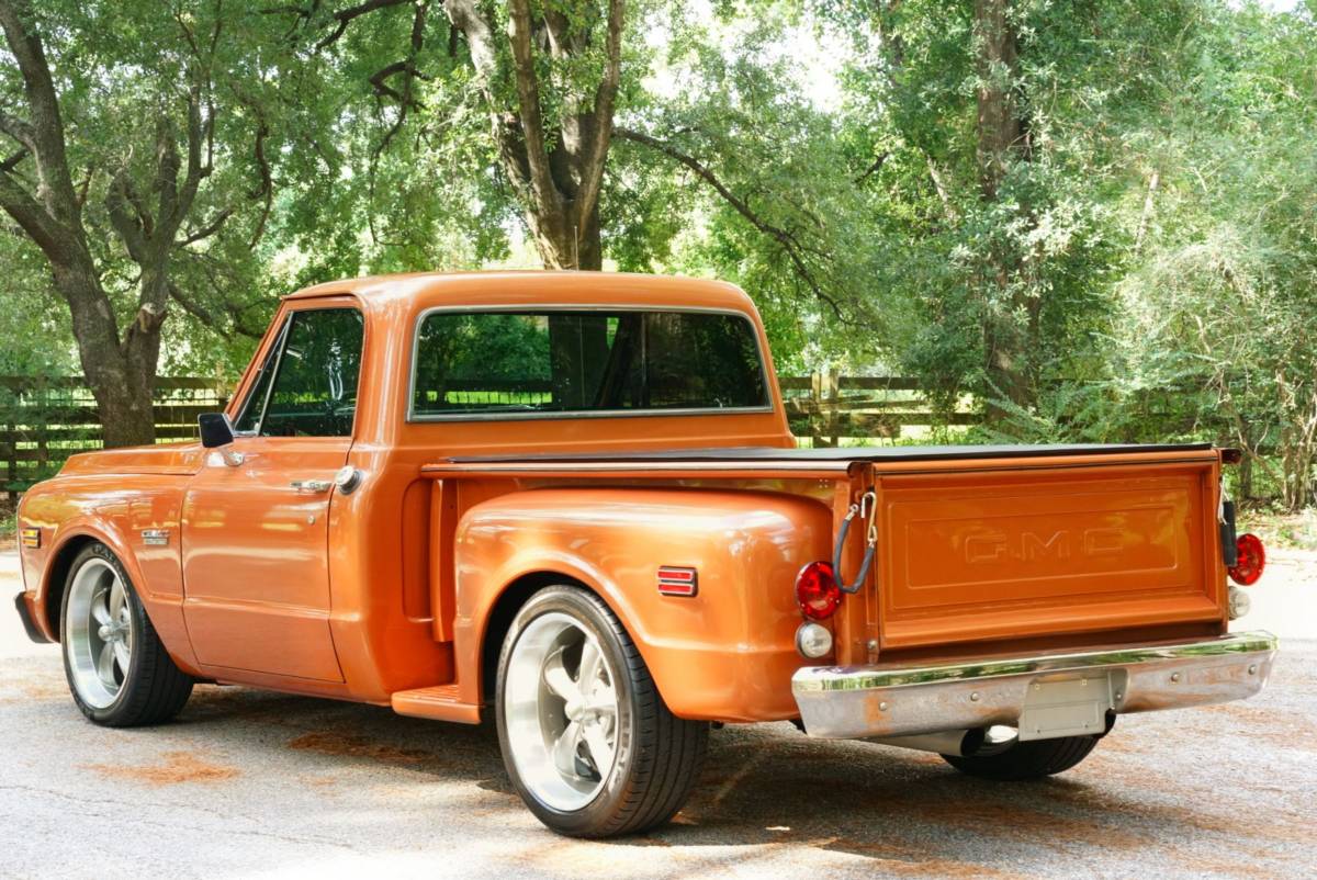Gmc-sierra-1500-1972-brown-2