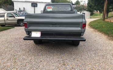 Gmc-sierra-1500-1984-3