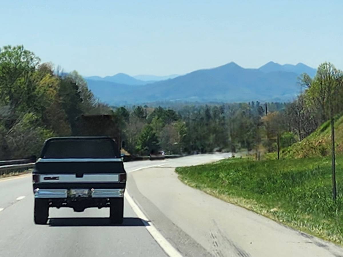 Gmc-sierra-1500-1985-4