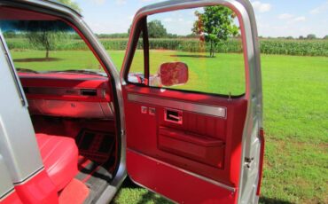 Gmc-sierra-1500-1985-silver-3