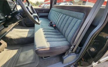 Gmc-sierra-1500-1988-black-13