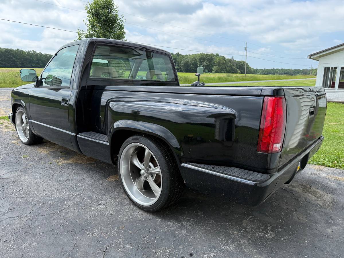 Gmc-sierra-1500-1993-black-3