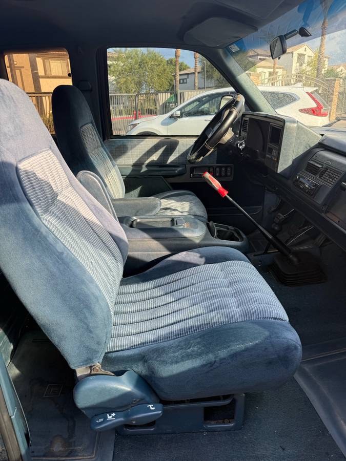 Gmc-sierra-1500-1993-blue-10