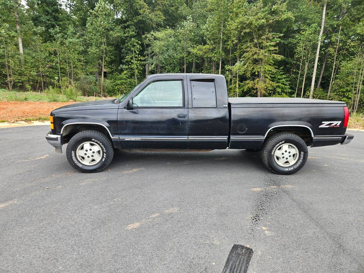 Gmc-sierra-1500-1995-black-2