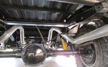 Gmc-sierra-1500-4x4-1985-silver-10