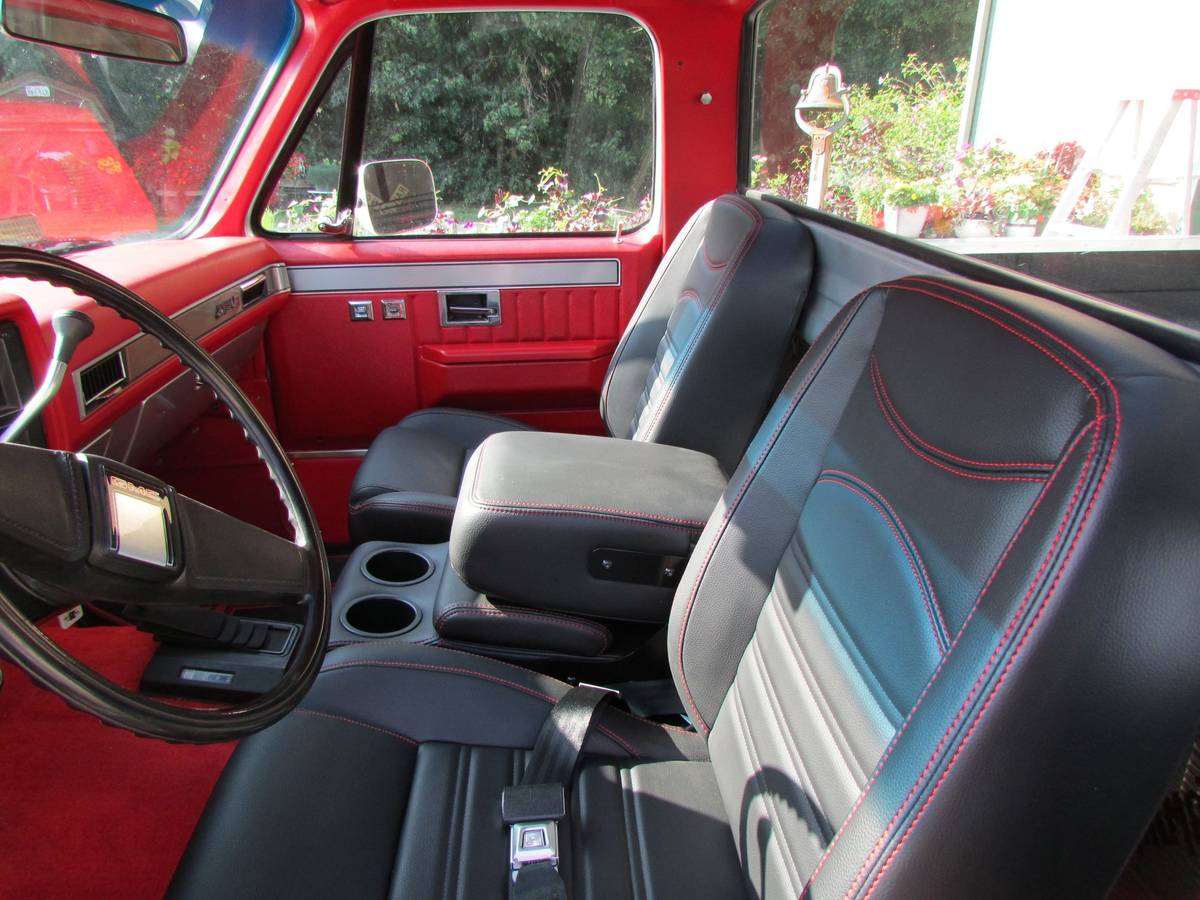 Gmc-sierra-1500-4x4-1985-silver-7