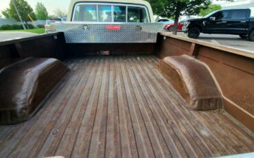Gmc-sierra-1500-classic-1980-custom-3
