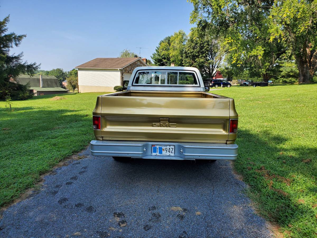 Gmc-sierra-1976-custom-3