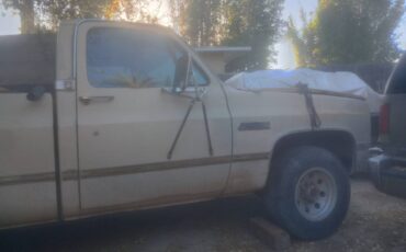 Gmc-sierra-2500-1984-12