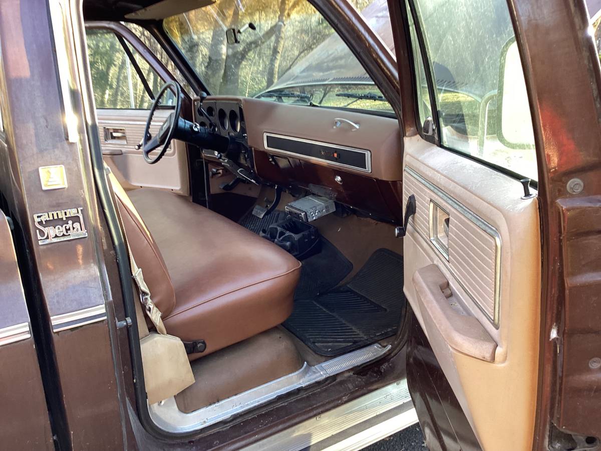 Gmc-sierra-2500hd-1978-brown-7