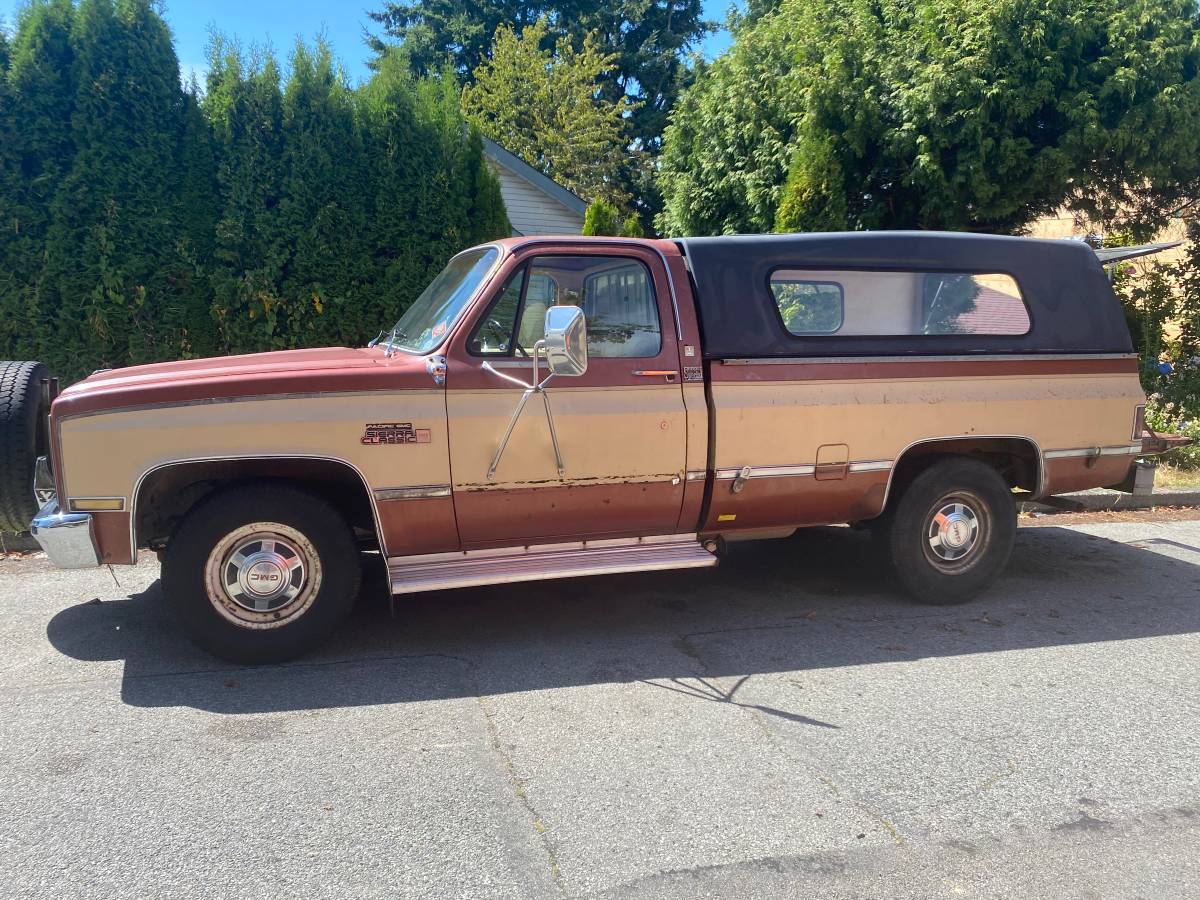 Gmc-sierra-2500hd-1982-brown