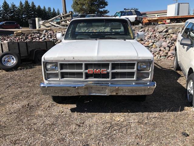Gmc-sierra-2500hd-1984-white