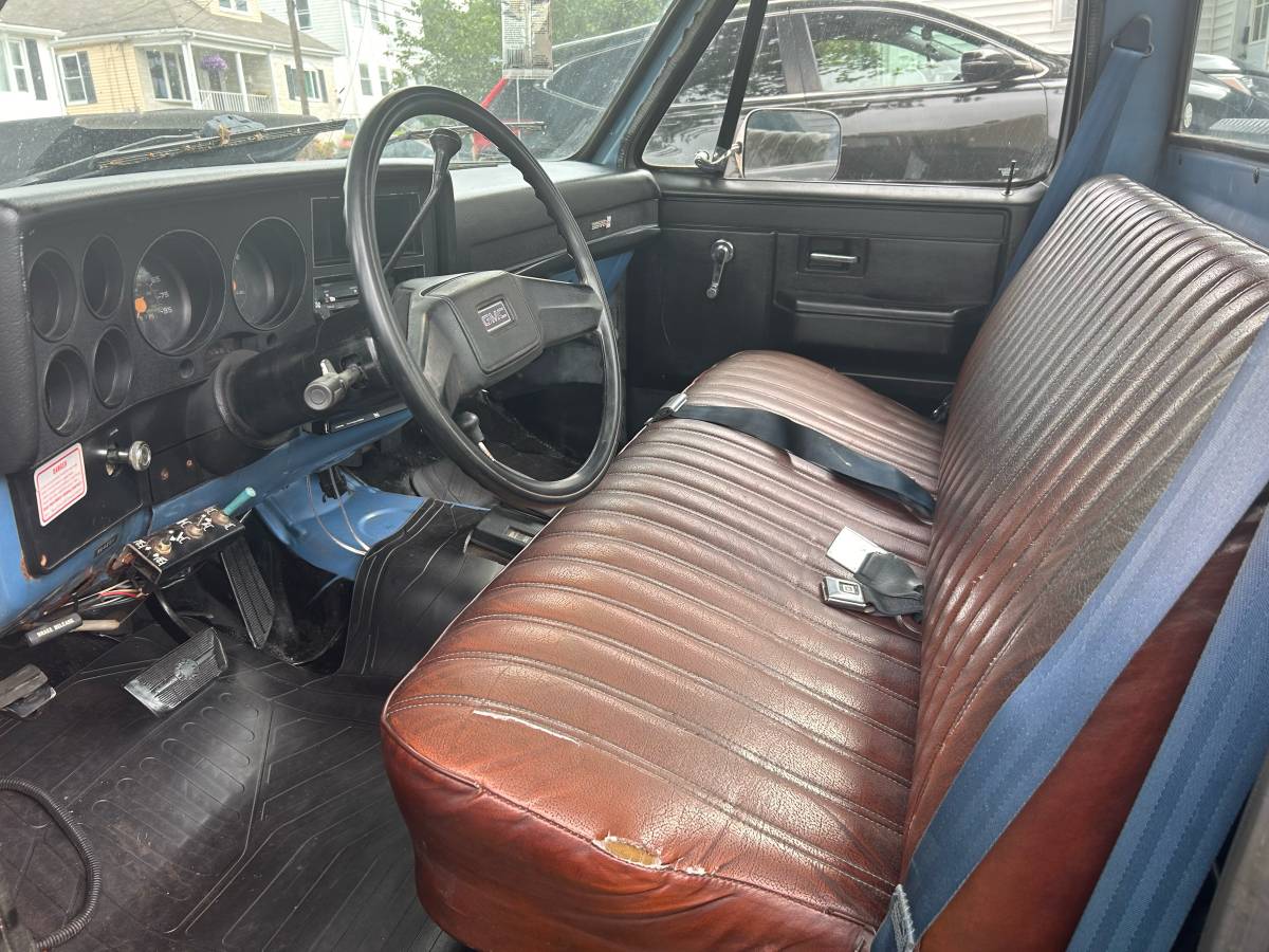 Gmc-sierra-2500hd-1987-black