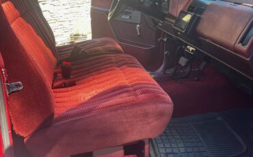 Gmc-sierra-34-ton-nominal-1991-red-13