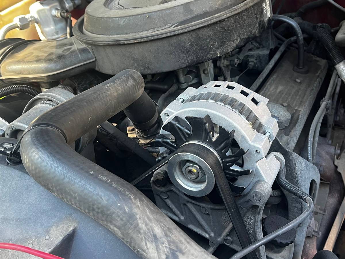 Gmc-sierra-34-ton-nominal-1991-red-19