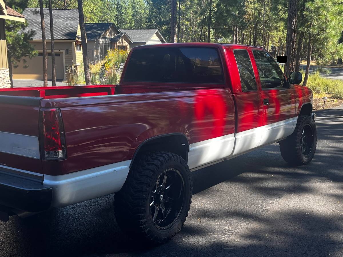 Gmc-sierra-34-ton-nominal-1991-red-6