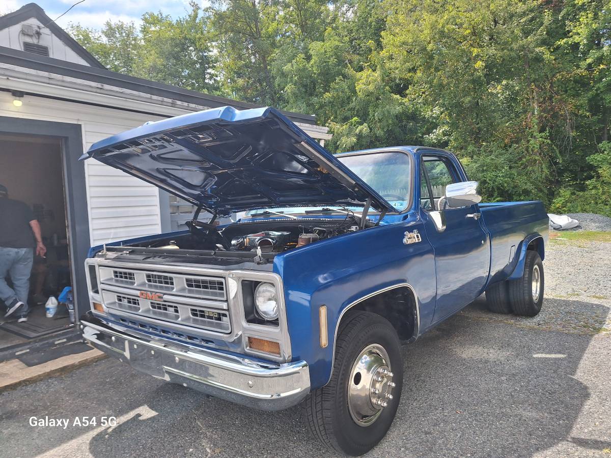 Gmc-sierra-3500-1976-blue-11