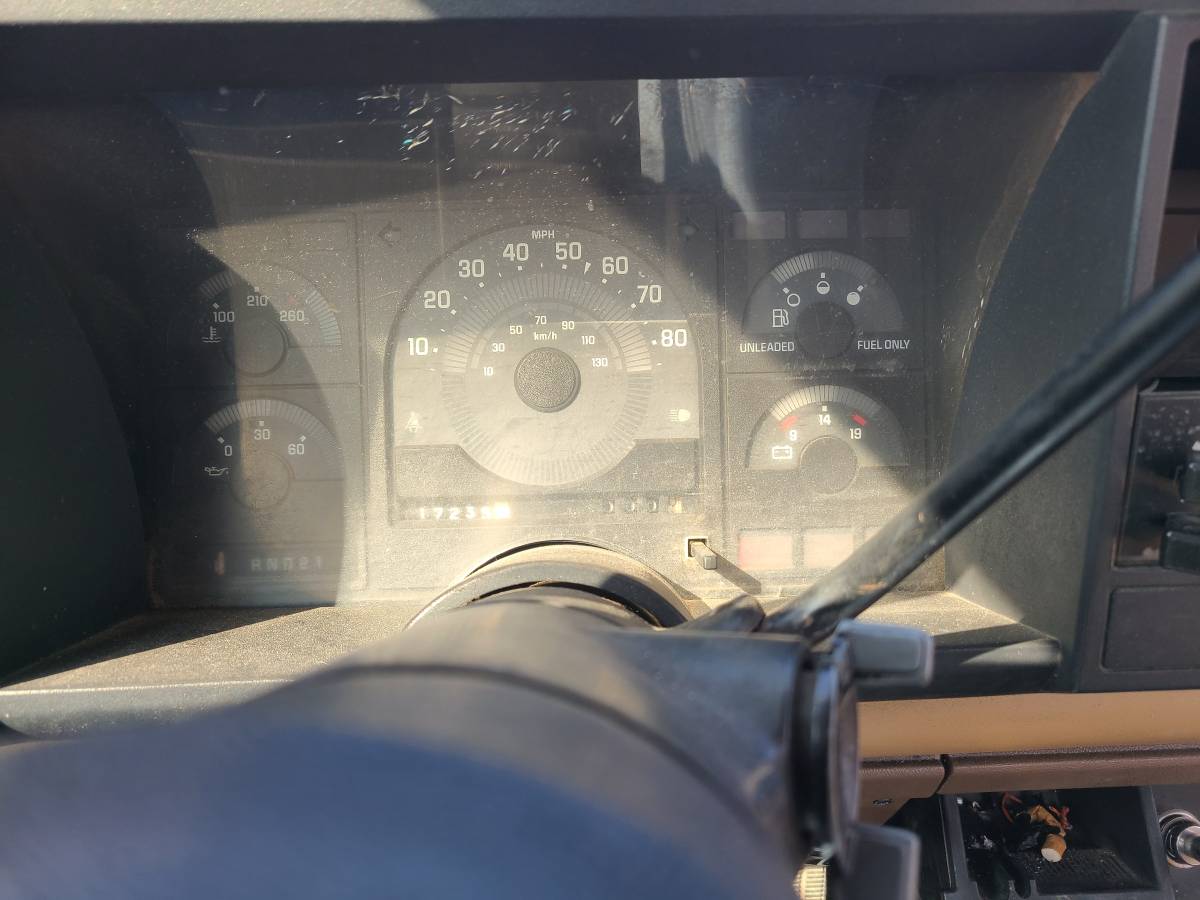 Gmc-sierra-3500-1988-white-8