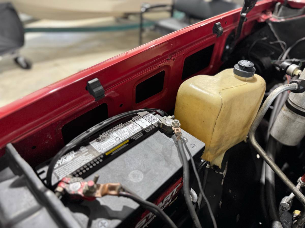 Gmc-sierra-3500hd-1986-red-1