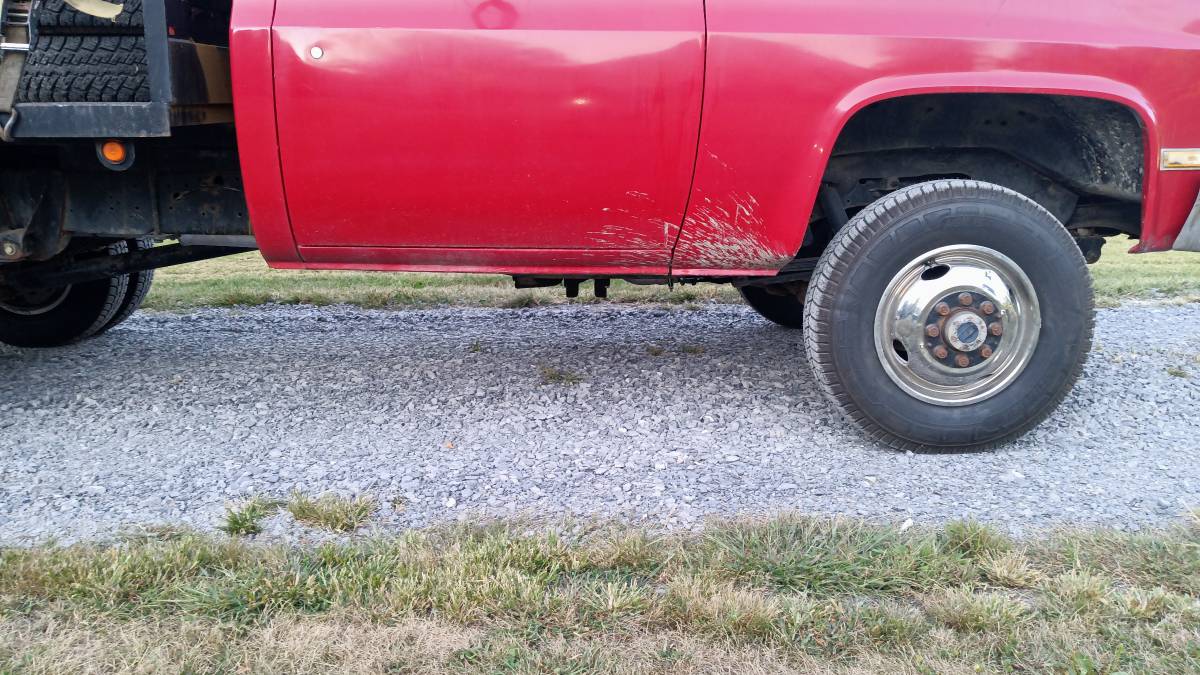 Gmc-sierra-3500hd-1986-red-4