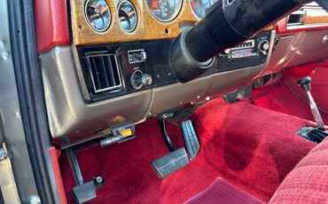 Gmc-sierra-k15-classic-1977-red-12