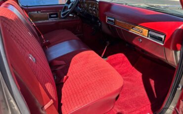 Gmc-sierra-k15-classic-1977-red-17