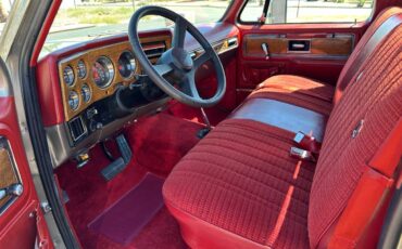 Gmc-sierra-k15-classic-1977-red-20