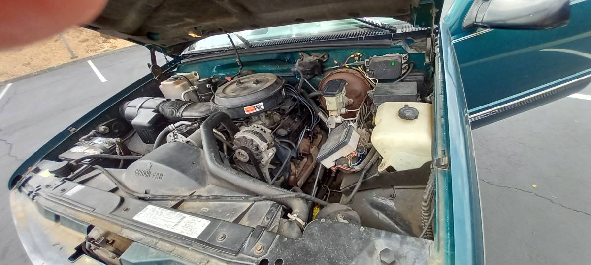 Gmc-sierra-k2500-1995-green-15