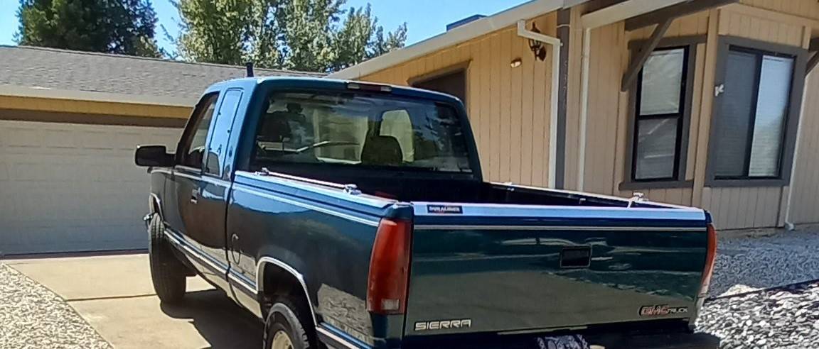 Gmc-sierra-k2500-1995-green-3