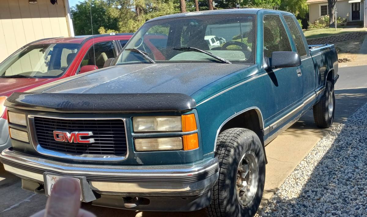 Gmc-sierra-k2500-1995-green
