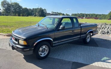Gmc-sonoma-extended-cab-1995-black-1