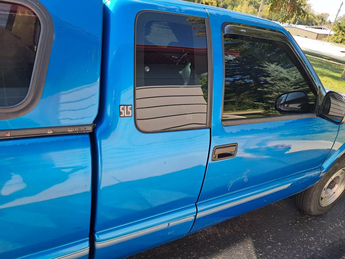 Gmc-sonoma-sls-1995-blue-7