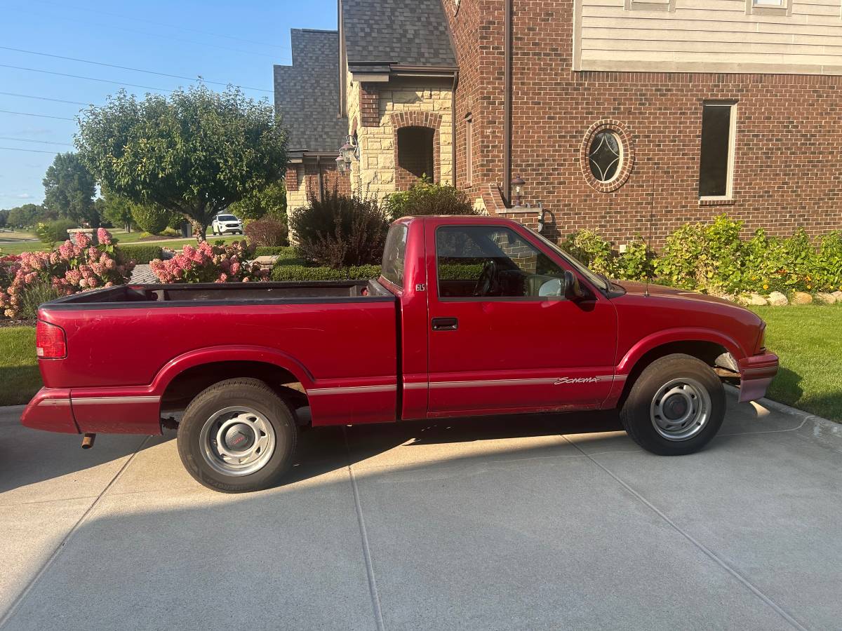 Gmc-sonoma-sls-1995-red-3