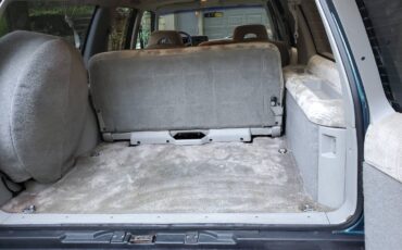 Gmc-suburban-1500-1993-blue-11