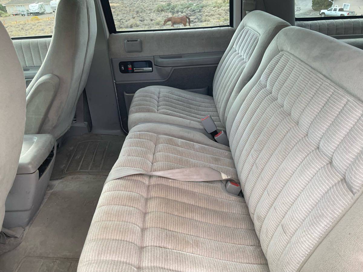 Gmc-suburban-1994-1